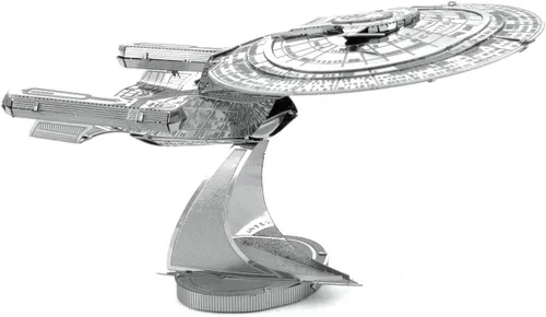 Vista 3 de Fascinations Juego de 2 modelos de Metal Earth 3D Star Trek USS Enterprise NCC-1701D y USS Enterprise NCC-1701