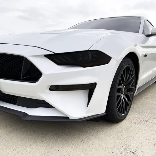 Vista 3 de SlickMod Vinilo precortado tintado en humo para faro delantero y antiniebla de Ford Mustang 2018-2021