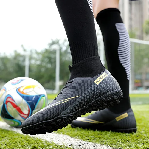 Vista 9 de XJIODF Botines de fútbol para hombre, zapatos de fútbol de caña alta, con cordones, para interiores y exteriores, botas de fútbol americano AG FG TF