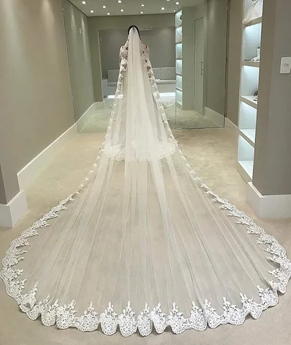 Vista 2 de Fenghuavip Velos de boda de catedral para novia, borde de encaje completo con peine