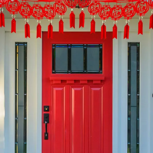 Vista 6 de Supla Paquete de 8 guirnaldas decorativas de Año Nuevo chino de 26.2 pies de largo, guirnalda roja colgante de buena suerte, guirnalda china