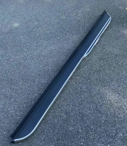 Vista 6 de Barra Nerf negra para estribos Nissan X-Trail Rogue T33 2021-2023