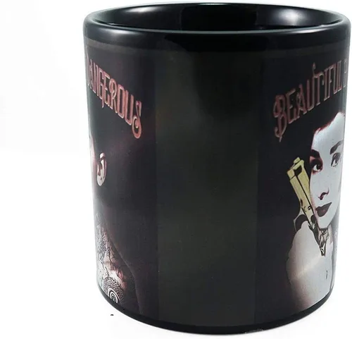 Vista 2 de JUST FUNKY Audrey Hepburn Beautiful and Dangerous - Taza de café de cerámica de 20 onzas
