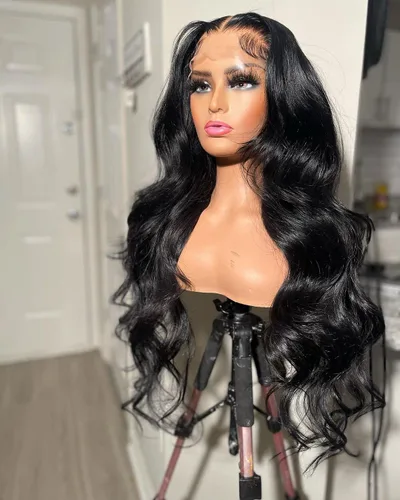 Vista 2 de Peluca de cabello humano con encaje frontal transparente de 13 × 4 para mujeres negras, sin pegamento, nudos blanqueados, ondulados, cabello natural