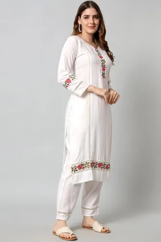 Vista 2 de Chandrakala Conjunto de pantalón Kurti de algodón bordado floral blanco para mujer (K222-P), Blanco-222