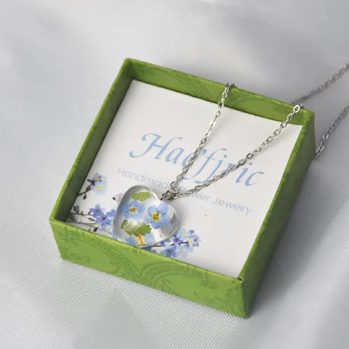 Vista 38 de Collar de flores silvestres prensadas con encaje de Forget-Me-Not y Queen Anne Collar de flores prensadas de oro Collares hechos a mano