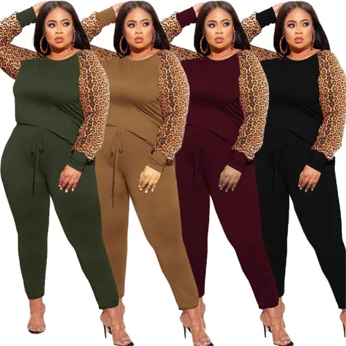 Vista 4 de MRSFITOK Plus Size Leopard Print 2 Piece Outfit for Women Sweatsuits Sets Tops and Sweatpans Sweatsuits Tracksuits