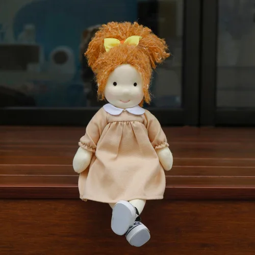 Vista 5 de BlissfulPixie Waldorf - Muñeca de trapo hecha a mano – Peluche de coleccionista personalizado para niños, regalo de cumpleaños con hermosa caja