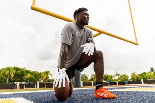 Vista 6 de Guantes de fútbol Grip Boost Raptor 2.0 acolchados para hombres con tecnología de agarre Boost Plus