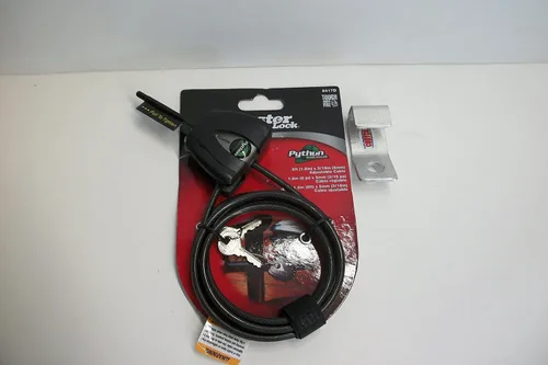 Vista 2 de CodyCo Soporte de seguridad para RTIC 20 Cooler Overbend con Master Python 6' Cable Lock