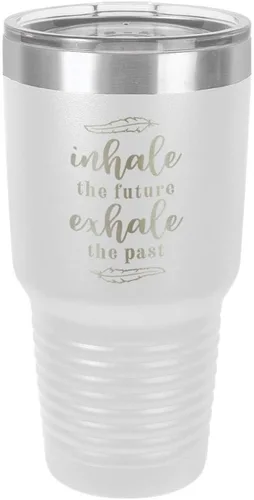 Vista 19 de INHALE EL FUTURO EXHALE EL PASTO Grabado 30 oz Vaso con paja y tapa superior deslizante de acero inoxidable taza de viaje de acero inoxidable 's