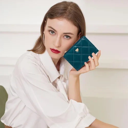 Vista 6 de FOXLOVER RFID - Mini portatarjetas de cuero genuino para mujer, cartera pequeña de cuero para tarjetas, Azul A