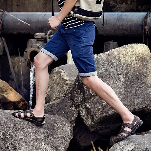 Vista 7 de UPIShi Sandalias de cuero con punta cerrada para hombre, zapatos de verano ajustables para pescador al aire libre