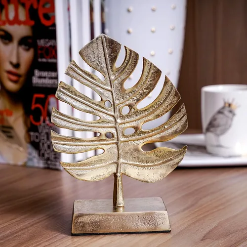 Vista 2 de MyGift Decoración de escultura de arte moderno de hoja de palmera de metal en tono latón, estatua de planta de Monstera - Hecho a mano en la India