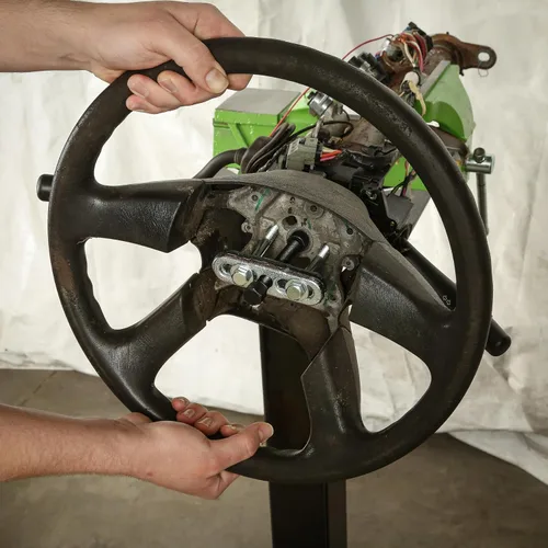 Vista 9 de OEMTOOLS Extractor de volante 25200 compatible con la mayoría de marcas
