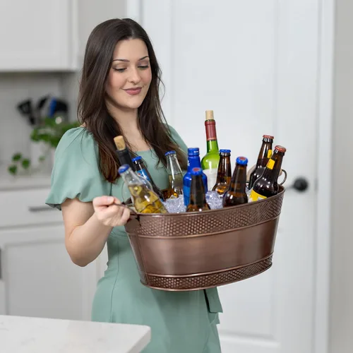 Vista 3 de BREKX Colt - Recipientes para bebidas con acabado de cobre para fiestas, cubetas ovaladas martilladas para 16 botellas para fiestas, cubos de hielo