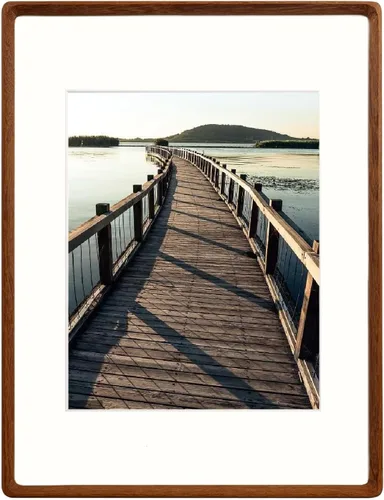 Vista 23 de Marcos de Fotos de Madera Natural Inspirados para Mesa con Alfombrilla, Visualización Vertical u Horizontal (Teca, 3x4 con alfombrilla de 2x3)
