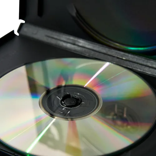 Vista 7 de Paquete de 10 fundas Maxtek de 0.551 in, color negro, estándar de doble capacidad para DVD y funda exterior transparente