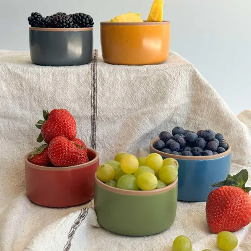 Vista 7 de Mora Ramequines de Cerámica - 4oz, Juego de 6 - Platos/Tazas Pequeños Aptos para Horno - Para Pudín Personal, Crema Brulee, Souffle, Salsa