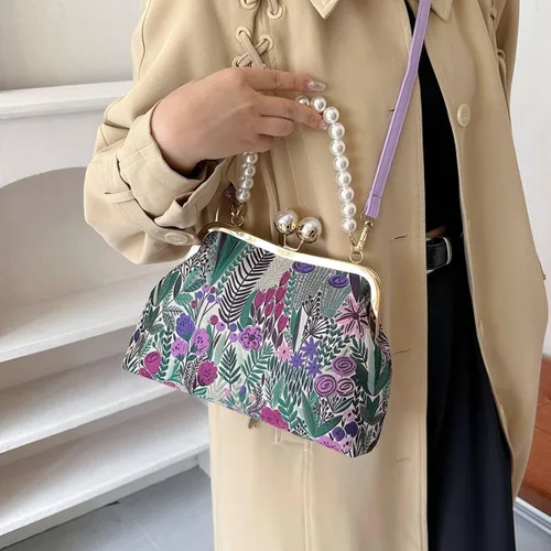 Vista 6 de Vintage Flower Embroidery Handbag,Kiss Lock Evening Shoulder Bag with Removable Shoulder Strap for Women