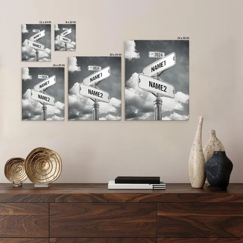 Vista 6 de Lienzo de letrero de calle vintage personalizado para parejas, nombre y fecha personalizados con tema de nube en blanco y negro, regalo de boda
