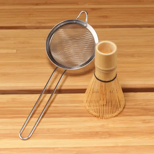 Vista 5 de BambooMN Batidor Matcha y colador de té - Juego de ceremonia de té japonés