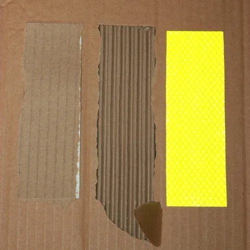 Vista 193 de Pegatinas reflectantes 1 pulgada de diámetro Redondas Reflectoras, Cinta adhesiva impermeable al aire libre de alta visibilidad (80 piezas)