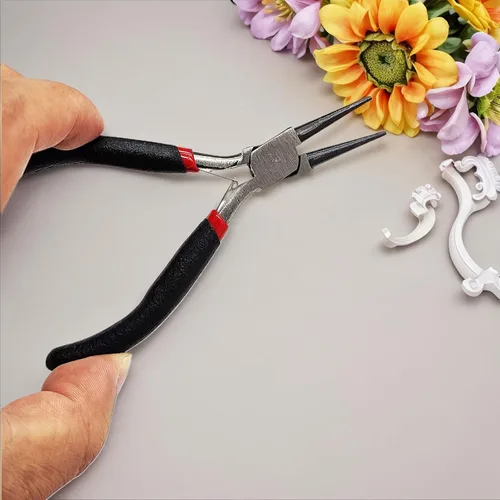 Vista 4 de 5 juegos de alicates de joyería, herramientas de fabricación de para pulseras, pendientes, proyectos de manualidades, negro