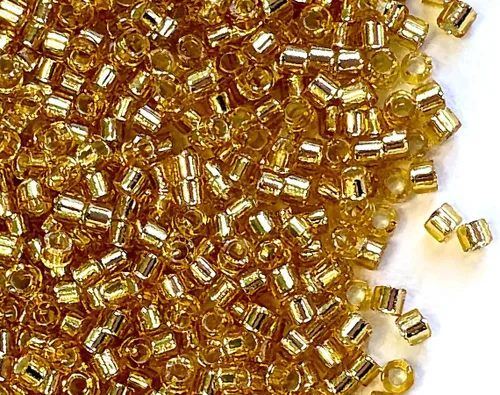 Vista 5 de Miyuki Delica Seed Bead - Mezcla 10/0 para hacer joyas, cuentas de semillas de vidrio japonesas, 0.7 oz (10 g)