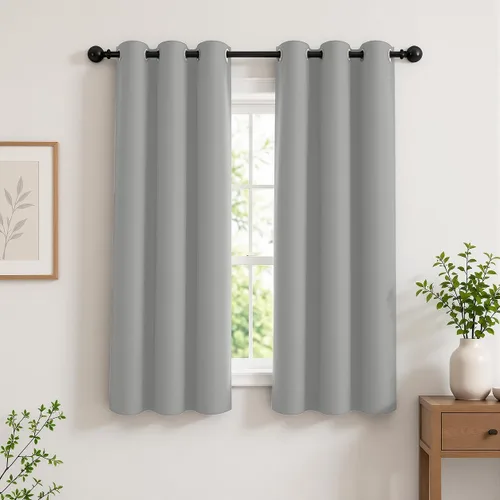 Vista 26 de Cortinas de oscurecimiento de habitación de 45 pulgadas de largo para dormitorio y sala de estar, cortinas térmicas aislantes con ojales
