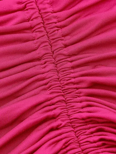 Vista 4 de Verdusa Conjunto de 3 piezas para mujer Y2K tubo de un hombro con hombros descubiertos y cordón fruncido, minifalda, Rosa encendido