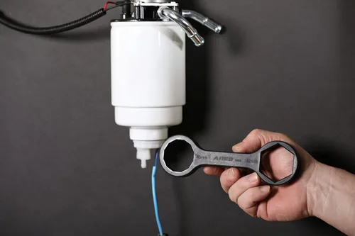 Vista 6 de ARES 14023 – Llave de filtro de agua en combustible de 4 en 1 – Diseño de 4 en 1 cubre todos los tamaños actuales de sensores OE y del mercado