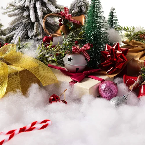 Vista 6 de Decoración de nieve falsa de Navidad de 12 onzas y 36 pies cuadrados, fibra artificial como nieve esponjosa, manta de nieve para interiores, manto