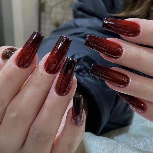 Vista 2 de MISUD - Uñas postizas largas con forma de ataúd, con diseño gótico de vampiro en negro y rojo, acrílico, 24 piezas