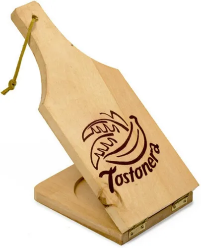 Vista 9 de Tostonera para relleno de tostones. por Imusa Diámetro del molde: 2 3/4 pulgadas, longitud total de 8 pulgadas, práctica correa para colgar, 1