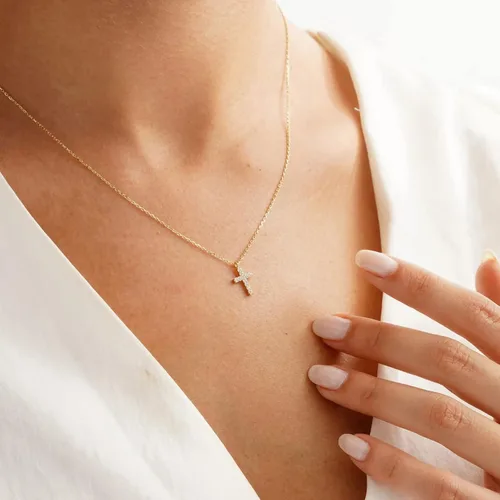 Vista 5 de Fesciory Cross Necklace for Women, 14K Gold Plated Cross Pendant Dainty Layered Chain Necklace Jewelry Gifts
