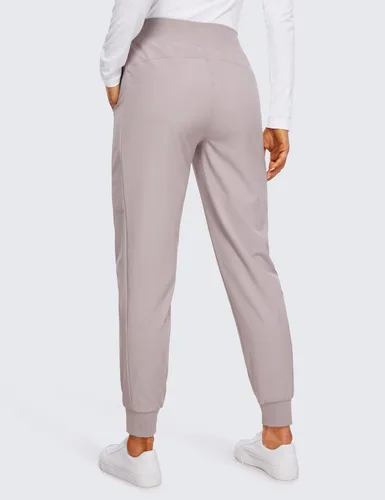 Vista 2 de CRZ YOGA Pantalones deportivos para mujer con bolsillos, ligeros, para entrenamiento, viajes, uso casual, golf, senderismo, secado rápido