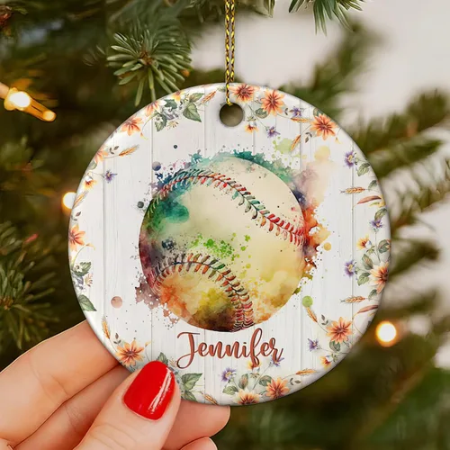 Vista 6 de Hyturtle Adorno de Navidad personalizado para amantes del béisbol, adorno de cerámica con nombre personalizado de Just A Girl Who Loves Baseball