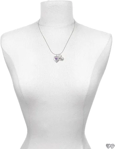Vista 3 de Delight Jewelry Silvertone - Collares de corazón con medallón de mariposa para madre e hija (juego de 2), 19 + 2 pulgadas