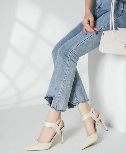Vista 2 de EBYNUE Zapatos de tacón alto sexy para mujer, zapatos de vestir cómodos y puntiagudos de 4 pulgadas con punta cerrada, estilete de aguja para fiesta