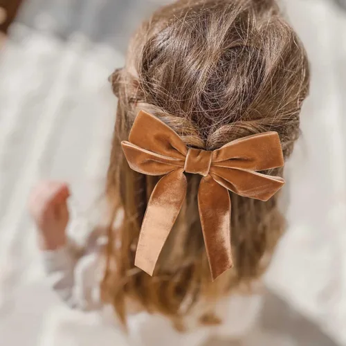 Vista 4 de 2 piezas de broches de cinta de terciopelo con lazos de pelo marrones, broches grandes de cocodrilo de otoño, accesorios para el cabello