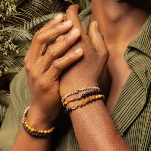 Vista 2 de KARMA AND LUCK - Men's Hamsa Buddha Wrap Bracelet Handmade in Bali
