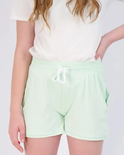 Vista 3 de Real Essentials Paquete de 3 pantalones cortos suaves y cómodos para niña, con cordón, pantalones cortos deportivos de yoga con bolsillos