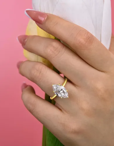 Vista 5 de Anillo de compromiso de corte marquesa de 3.5 quilates,Anillo de diamantes de imitación,Anillo de promesa chapado en oro amarillo y blanco de 18