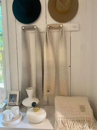 Vista 8 de Bufanda de alpaca 100% bebé Lujo Suave Elegante Hipoalergénicocontemporáneo