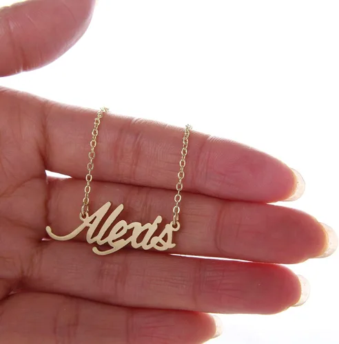 Vista 5 de HUAN XUN - Collar con nombre personalizado en plata dorada