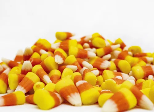 Vista 6 de Dulces de maíz de 1 libra Tradicional Tricolor Naranja Amarillo Blanco Halloween Treats
