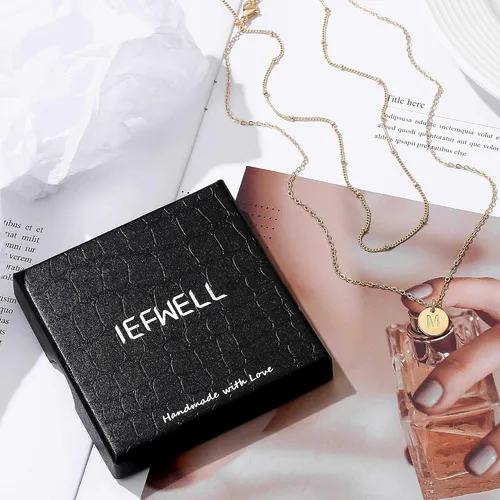 Vista 5 de IEFWELL - Collares con inicial para mujer, oro blanco y oro rosa, grabado de doble cara, dije de moneda martillada, collares escalonados