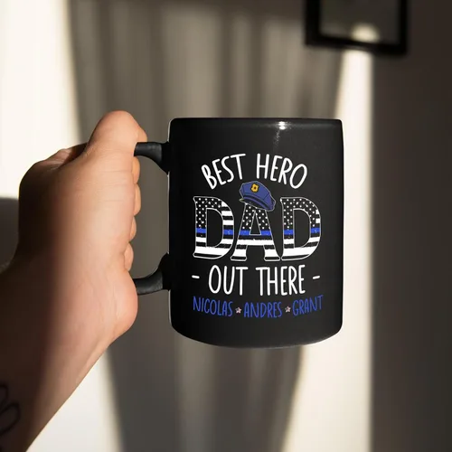 Vista 4 de Taza de café con texto en inglés "Best Hero Dad Out There", taza de té de felicitación personalizada para policía, regalo de policía de un compañero
