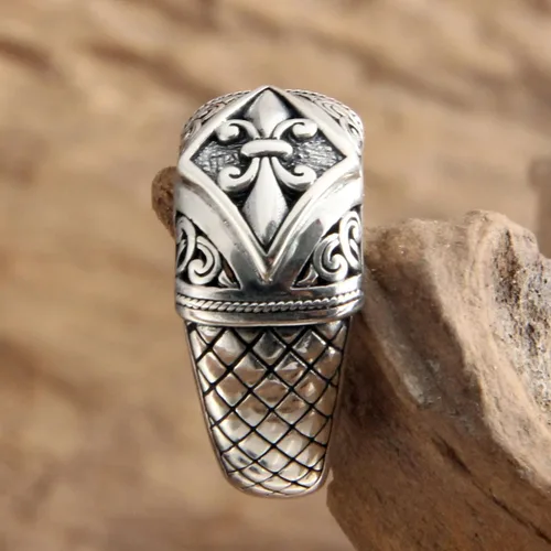Vista 3 de NOVICA Anillo artesanal hecho a mano de plata de ley 925 con cúpula indonesia 'Fleur De Lis